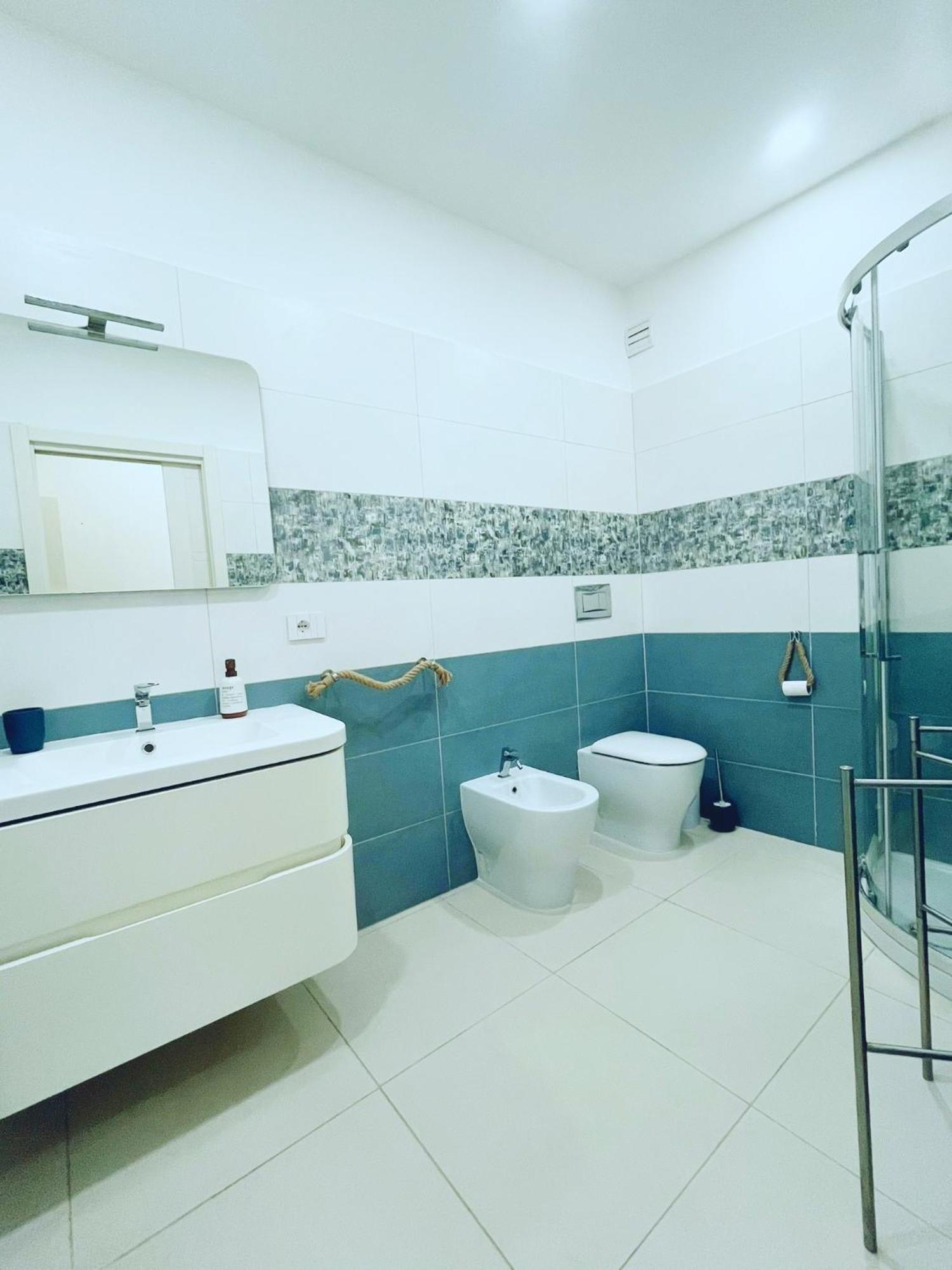 Lu House Appartamento Bastione Cagliari Exterior photo